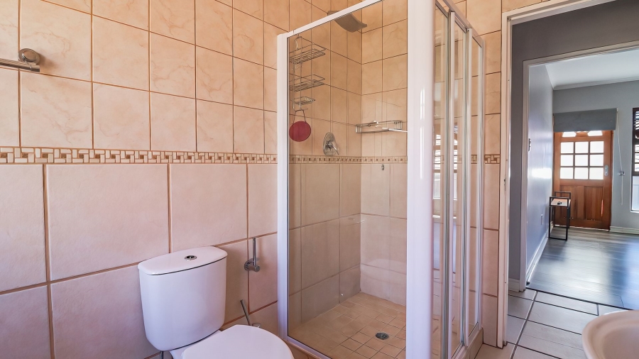3 Bedroom Property for Sale in Woodland Hills Free State